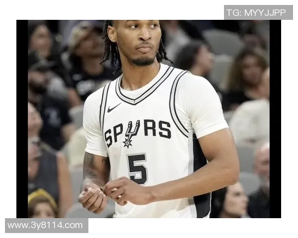 马刺主帅点评球队专注力不足卡斯尔复出表现积极且充满攻击性